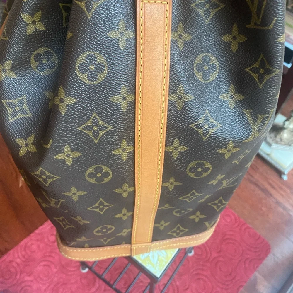 Authentic Louis Vuitton Noe GM Shoulder Purse - Picture 8 of 16